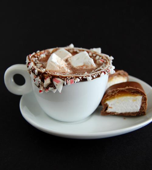 http://images.ccbypea.com/cccmallow3.jpg#hot%20chocolate%20with%20marshmallows