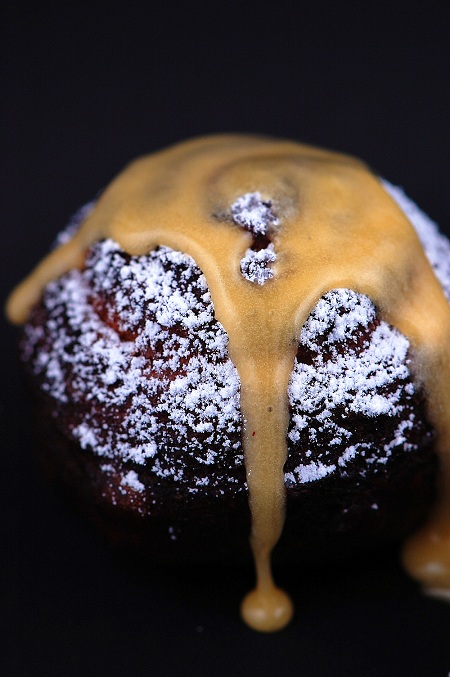 deep fried cinnamon roll