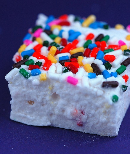 Funfetti Marshmallows | Culinary Concoctions by Peabody